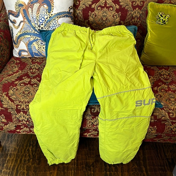 Supreme Other - Supreme unisex Green Windbreaker pants